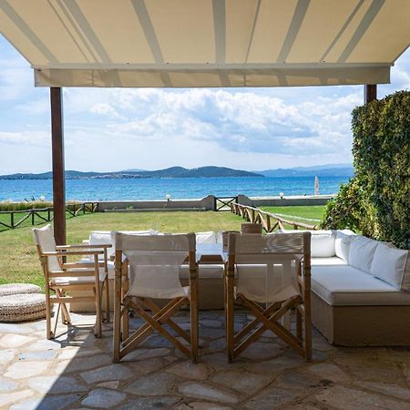 Alemar Estates Ouranoupolis Villa Bagian luar foto