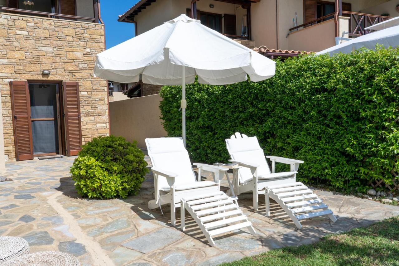 Alemar Estates Ouranoupolis Villa Bagian luar foto
